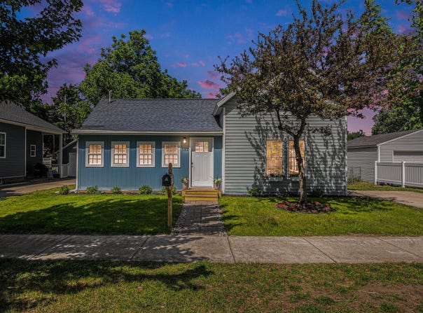 507 N Robert Street, Ludington, MI 49431