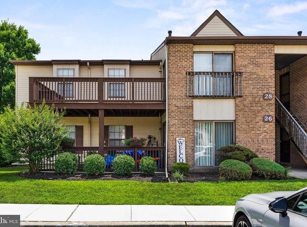 28 PICKWICK PLACE, SEWELL, NJ 08080