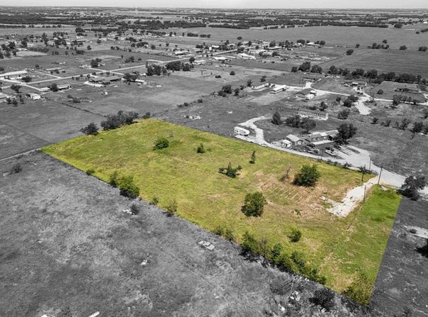 402 Sunflower Drive, Valley View, TX 76272
