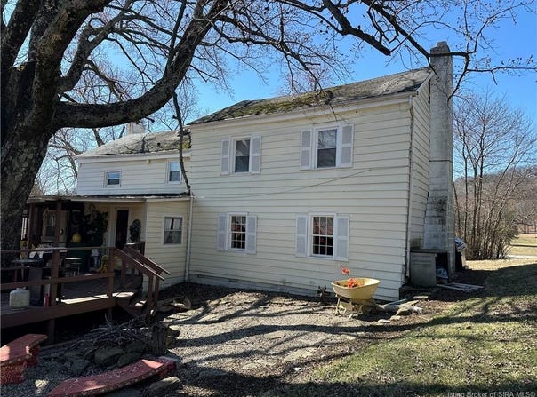 6226 HWY 111, Sellersburg, IN 47172