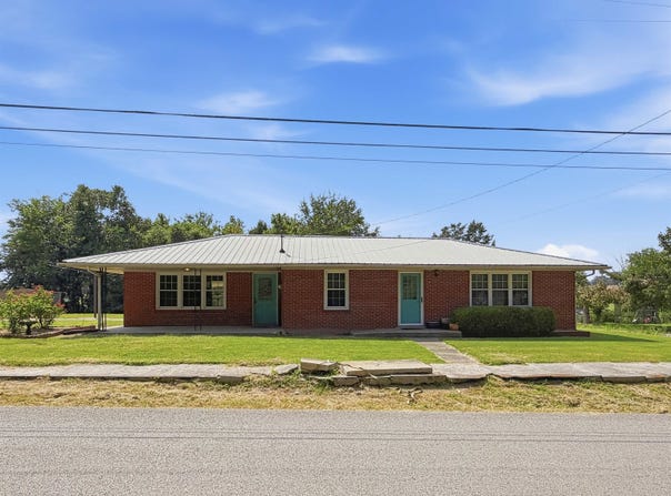 18 Cowen Rd, Sturgis, KY 42459-0000