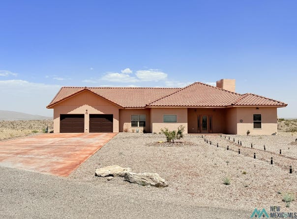 209 Ave Nido Loop, Elephant Butte, NM 87935