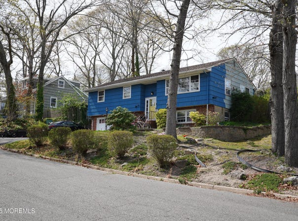 301 Helen Terrace, Neptune Township, NJ 07753
