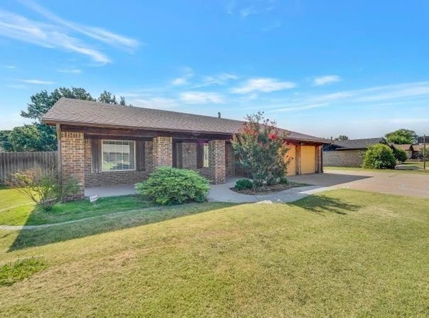 3516 Prairie Dr. W, Altus, OK 73521
