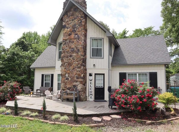 5525 Belmont Road, Hernando, MS 38632