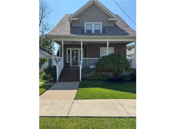 415 Pennsylvania Avenue E, Ashtabula, OH 44004