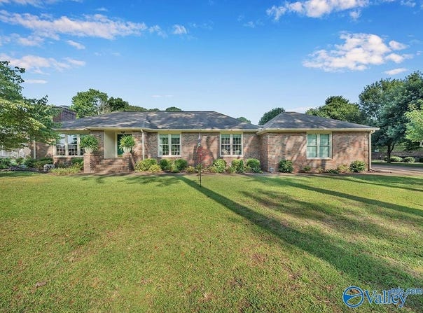 1707 Walnut Street, Albertville, AL 35950