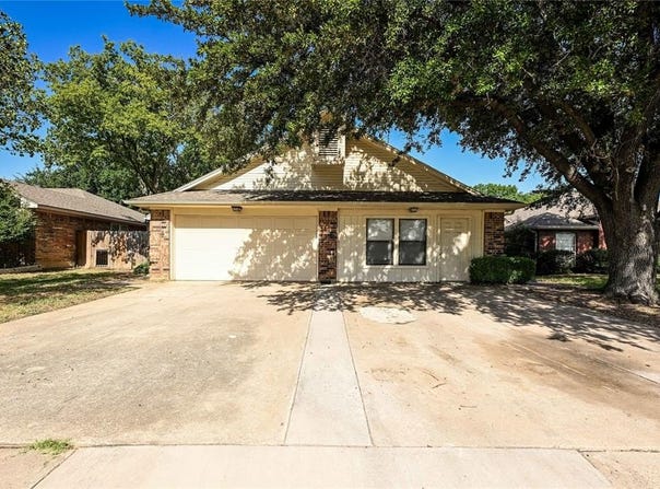 1113-1115 Bayfield Drive, Denton, TX 76209