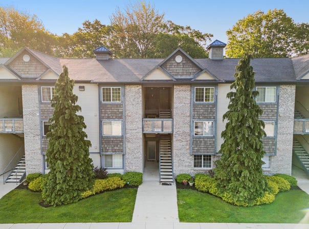18372 N Ridge Court, Spring Lake, MI 49456