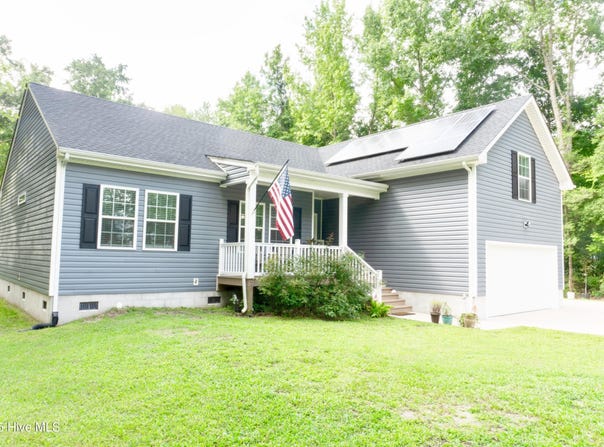 135 S Currituck Road, Currituck, NC 27929