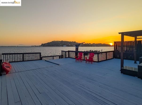 8 Sandy Beach Road, Vallejo, CA 94590
