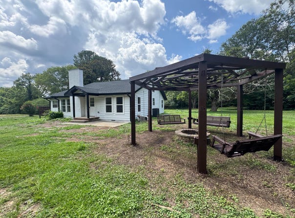 180 MARY AUSTIN Rd, Cordova, AL 35550