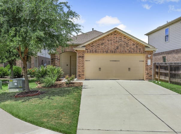 7328 Dungarees WAY, Del Valle, TX 78617