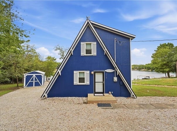 278 Linn Valley Boulevard, Linn Valley, KS 66040