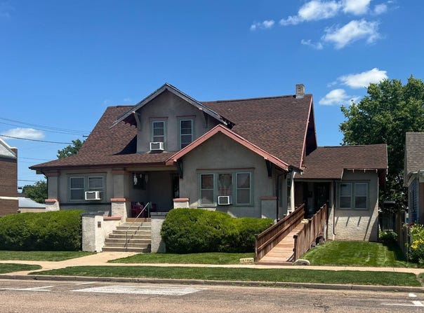 219-221 West 5th Street, North Platte, NE 69101