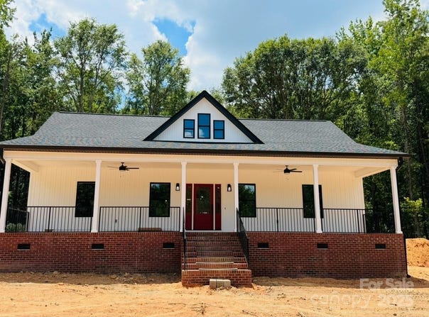 5021 Hillcrest Drive, Catawba, SC 29704