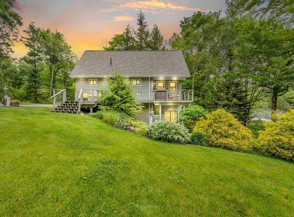381 Great Moose Drive, Hartland, ME 04943