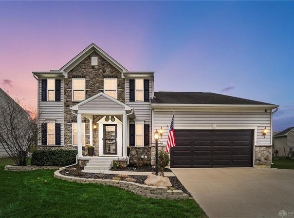 8112 Bushclover Drive, Tipp City, OH 45371