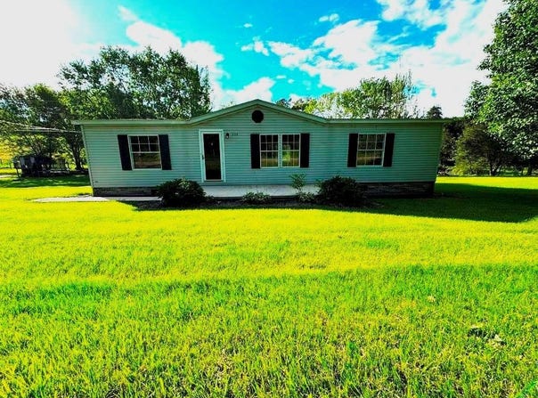 2174 Castleton Rd., Max Meadows, VA 24360