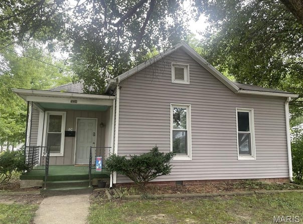 524 E Winter, Greenville, IL 62246