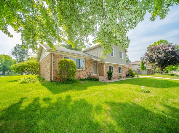 1111 Pendle Hill Avenue, Pendleton, IN 46064