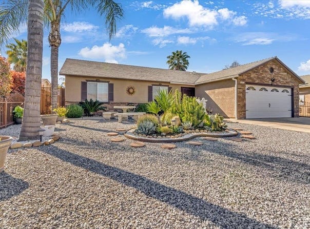 983 Harrison Avenue, Sanger, CA 93657