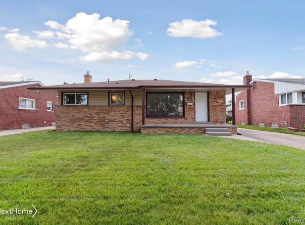2434 Medford Street, Trenton, MI 48183