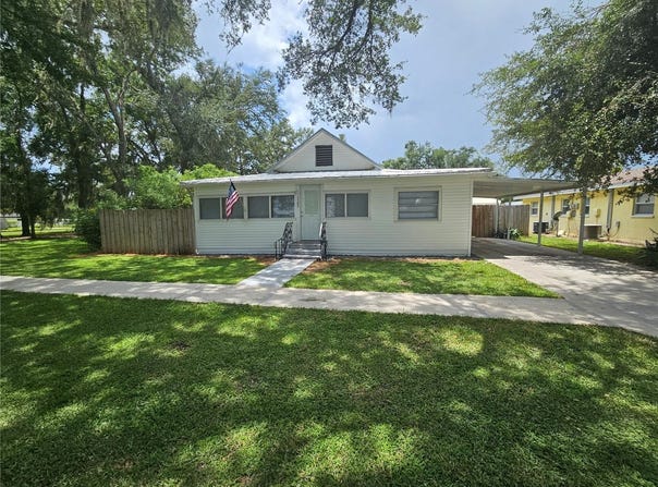 5505 8TH STREET, ZEPHYRHILLS, FL 33542