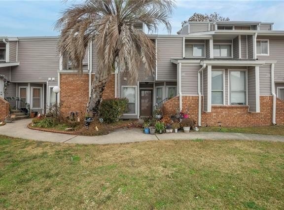 245 AVANT GARDE Circle, Kenner, LA 70065