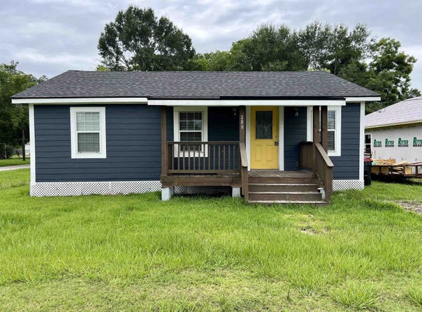 280 Railroad St., Sour Lake, TX 77659
