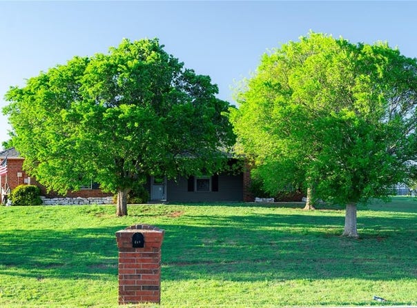 627 W Washington Street, Piedmont, OK 73078