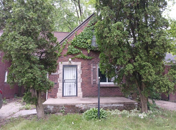 9729 Lakepointe Street, Detroit, MI 48224