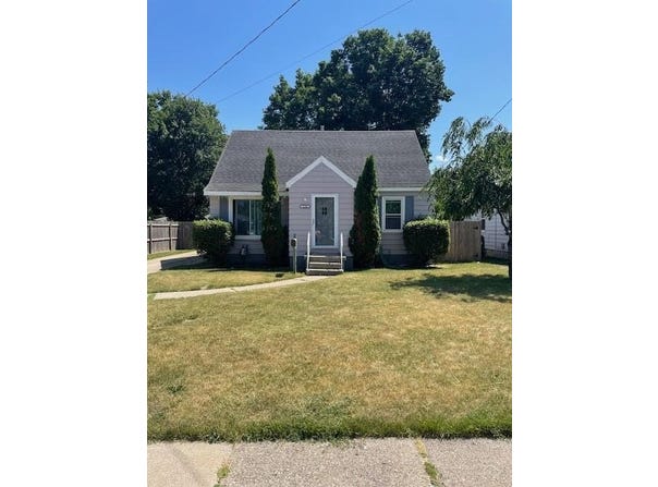 1142 Den Hertog Street SW, Wyoming, MI 49509