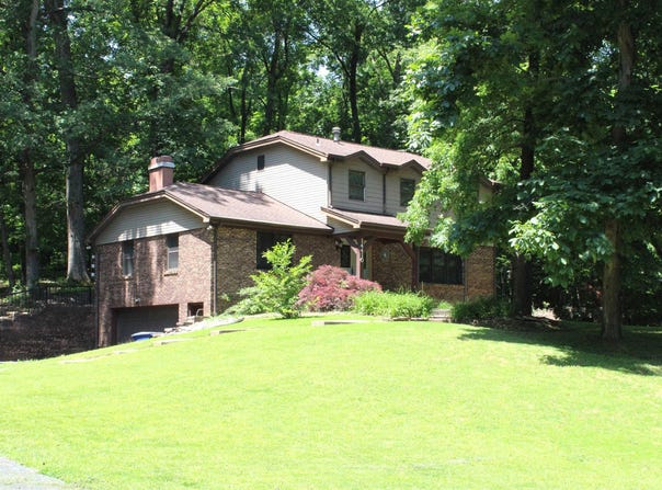 14410 Shady Valley Drive, Evansville, IN 47725