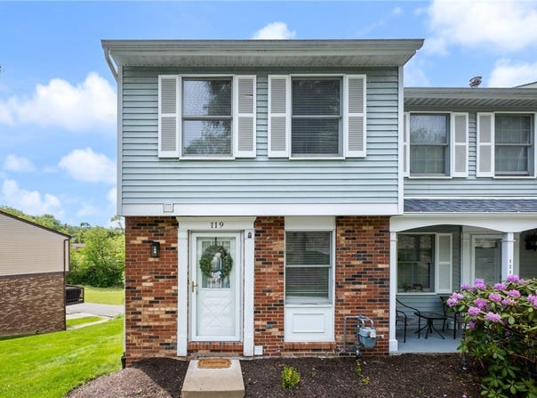 119 Shadowlawn Dr, Whitehall, PA 15236