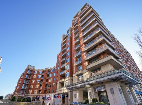 3600 S GLEBE ROAD, ARLINGTON, VA 22202