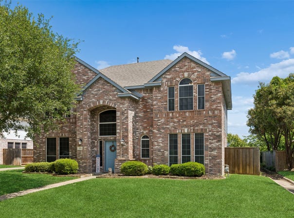324 Shady Timbers Lane, Murphy, TX 75094