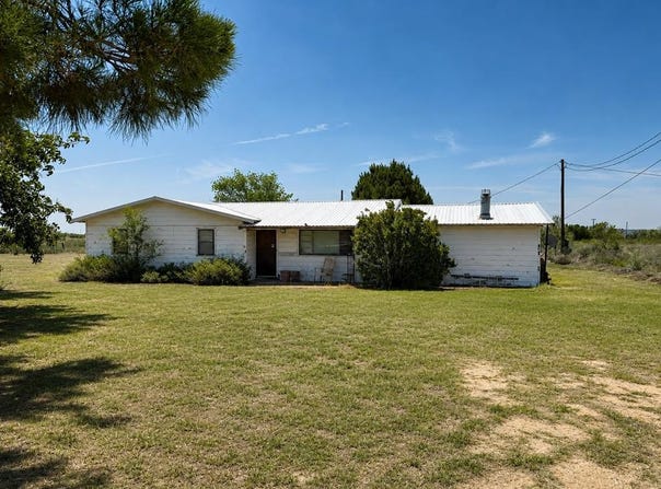 3104 S Anderson Rd, Big Spring, TX 79720
