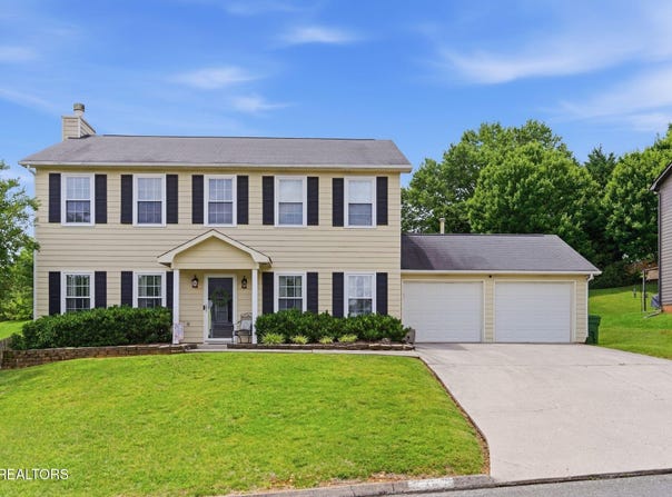 8419 Foxworth Tr, Powell, TN 37849