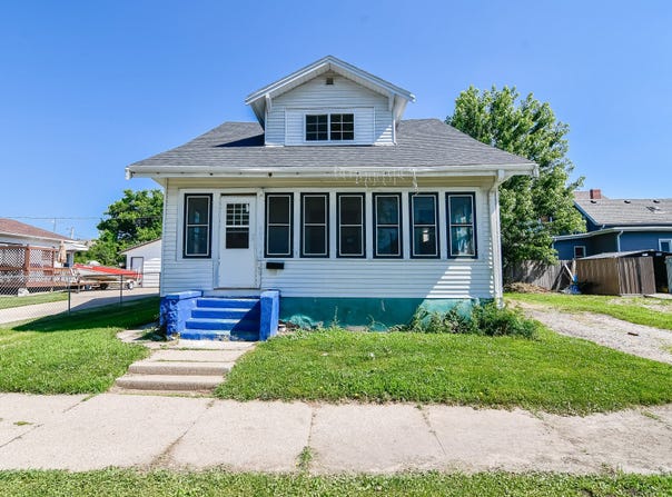 603 W church Street, Marshalltown, IA 50158