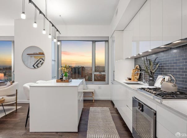 1000 3rd Street, San Francisco, CA 94158
