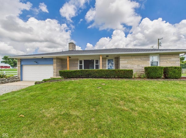 7114 S 300 E, Markleville, IN 46056