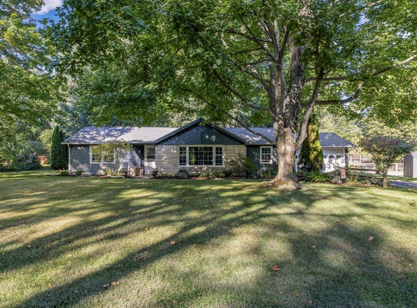 1042 S Marquette Street, La Porte, IN 46350