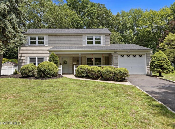 140 Idlebrook Lane, Aberdeen, NJ 07747