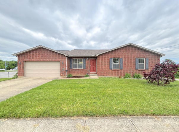 26 Nicholson Avenue, Walton, KY 41094