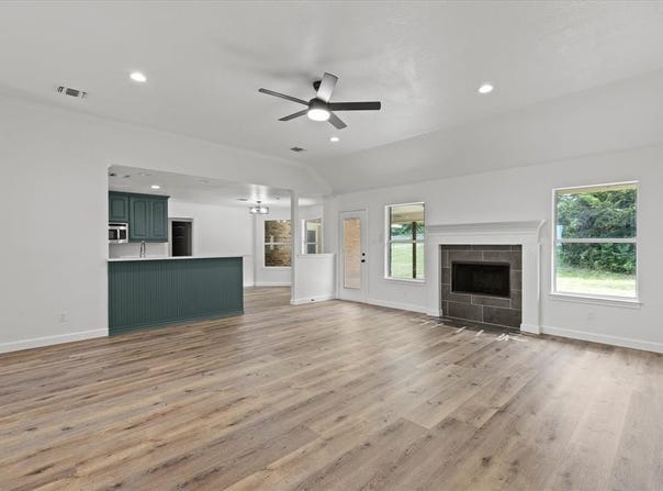 2517 Hayley Drive, Weatherford, TX 76085