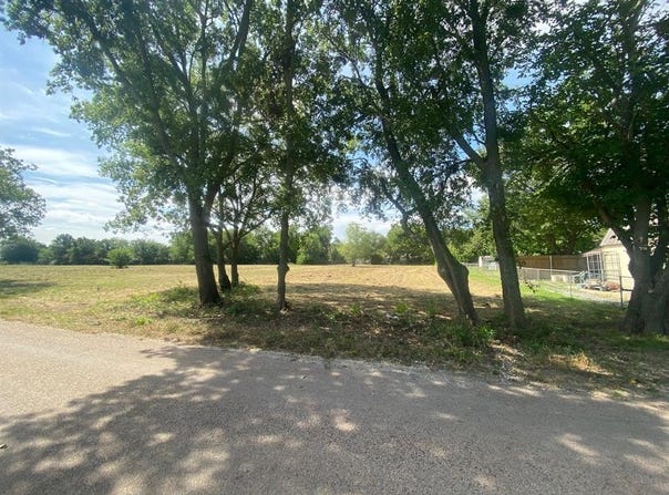 Tbd Center Park Drive, Whitesboro, TX 76273