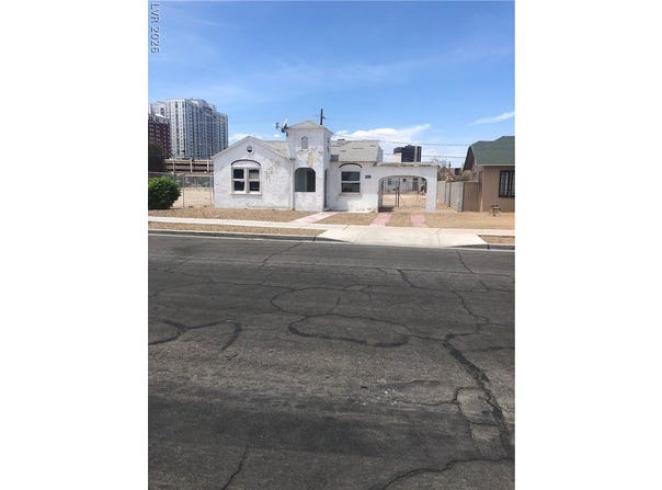 309 N 9th Street, Las Vegas, NV 89101