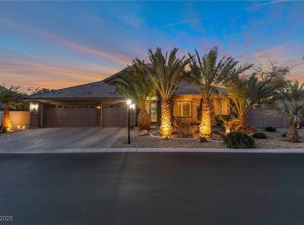 6012 Chessington Avenue, Las Vegas, NV 89131