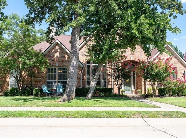 3204 Hidden Springs Drive, Corinth, TX 76210